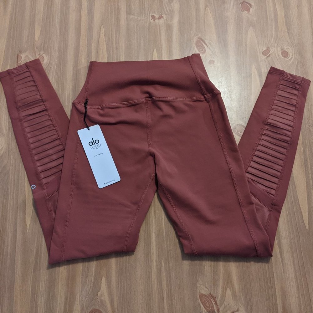 NWT Alo Yoga High Rise Moto Leggings in Earth Sz M - Picture 10 of 12